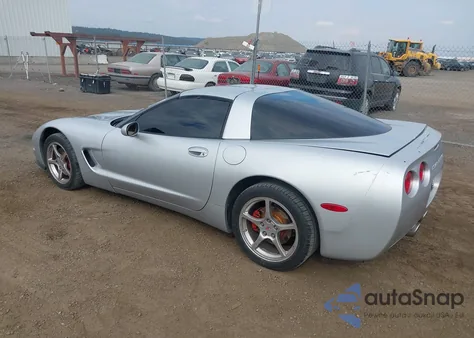 2002 Chevrolet Corvette z USA, uszkodzony, nr VIN 1G1YY22G925123313